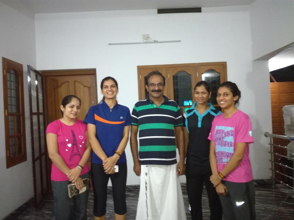 Grace Guest Home Thrissur Luaran gambar