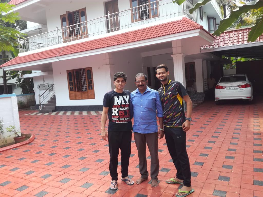 Grace Guest Home Thrissur Luaran gambar